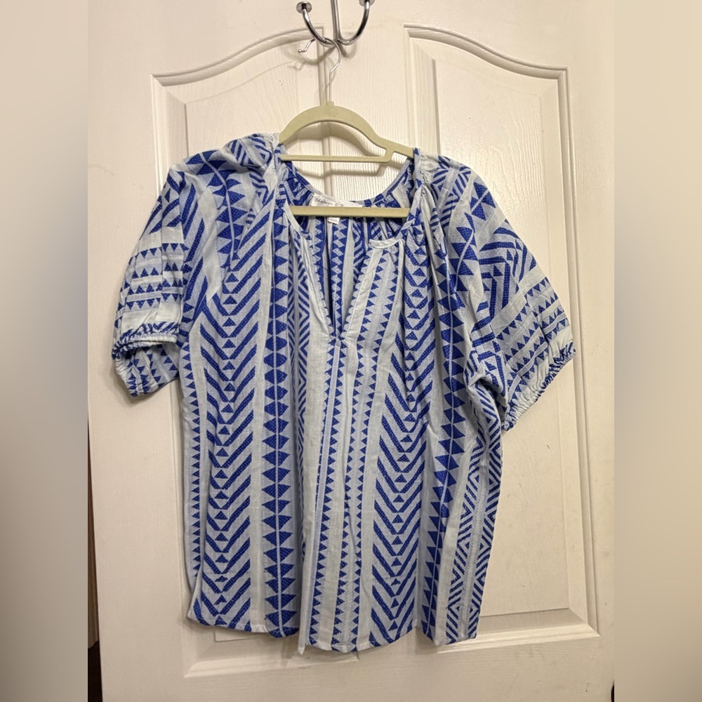 Chelsea & Theodore Blue and White Geometric Peasant Blouse